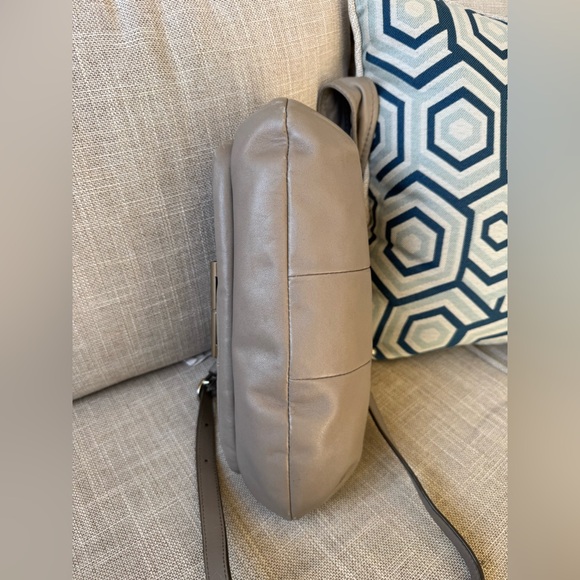 COACH Kristen leather Crossbody bag - Picture 7 of 17